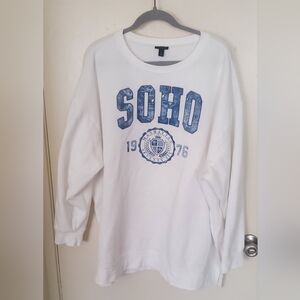 Torrid Graphic Crewneck Size 3